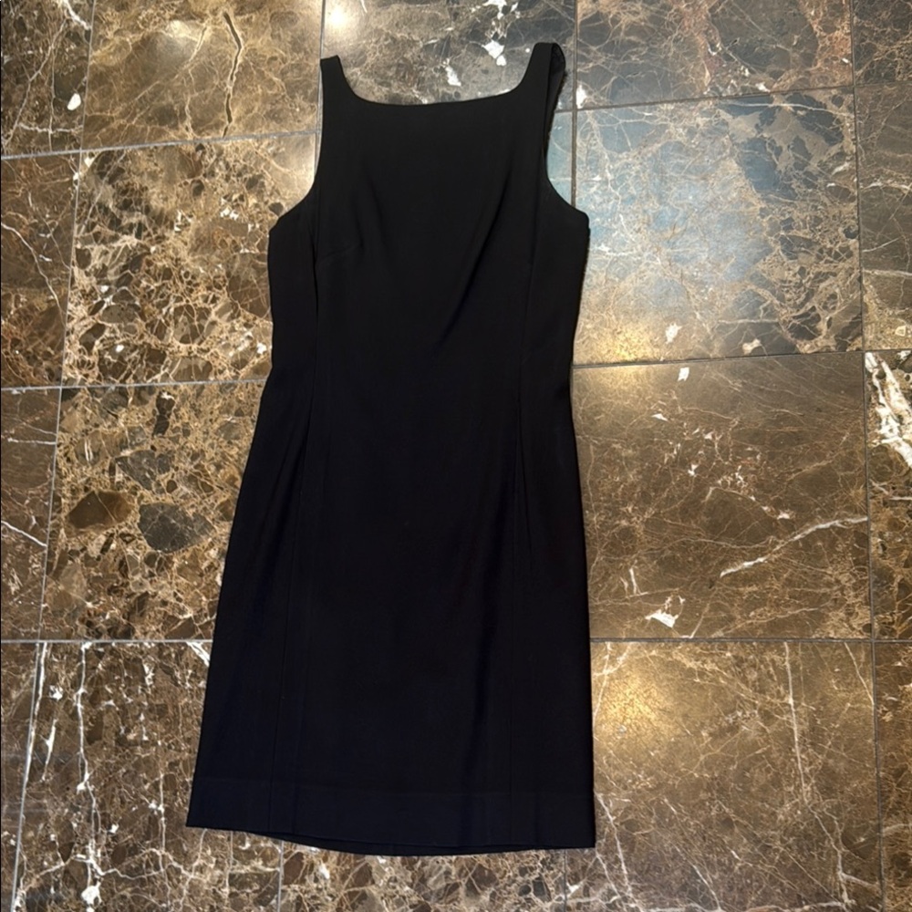Black Nicole Miller Sheath Mini Dress with Square Neckline size 8